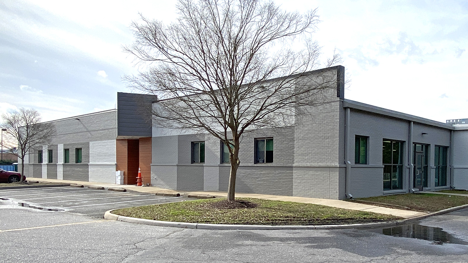 Hilltop Medical Center Entrance Mockup